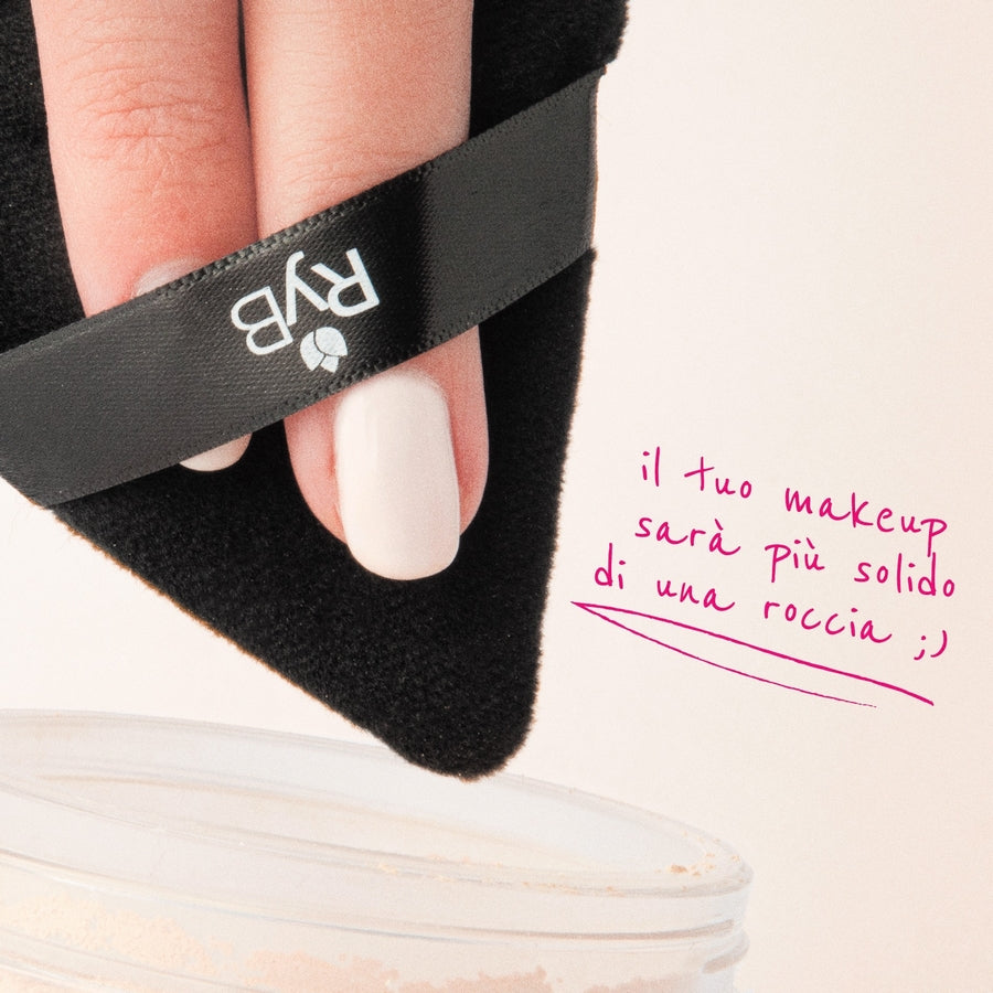 Triangle Make-Up Puff