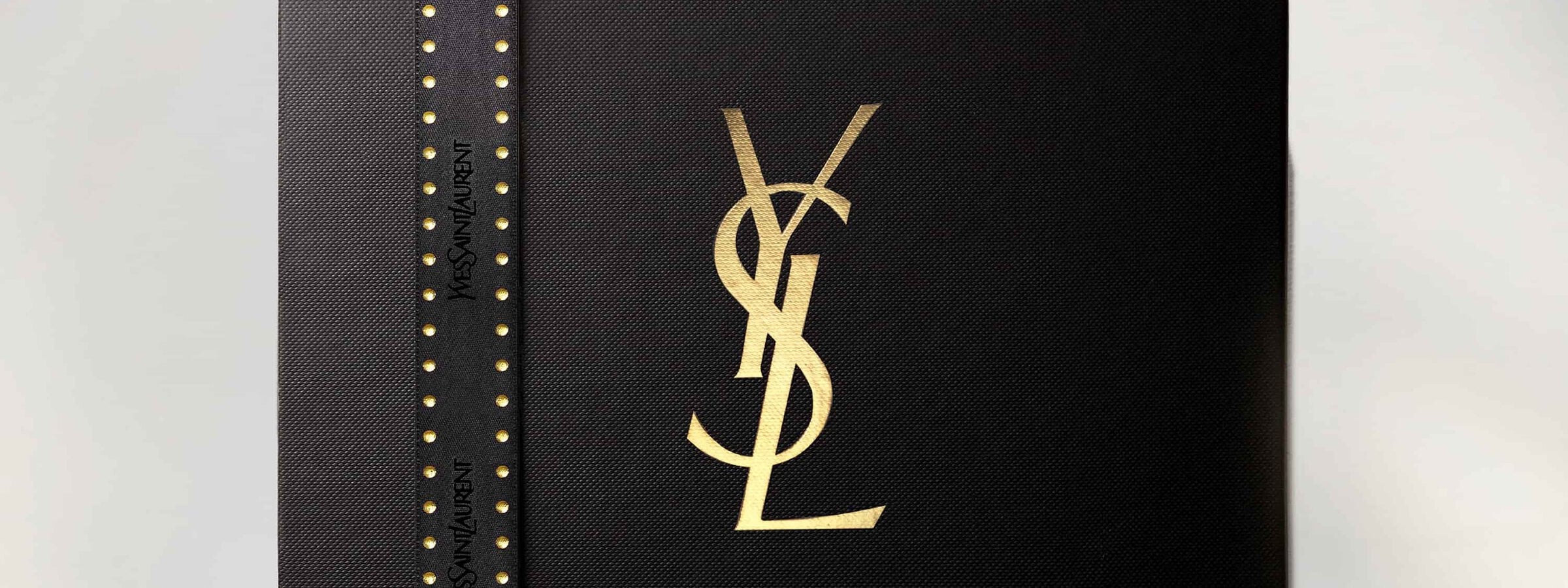 YVES SAINT LAURENT